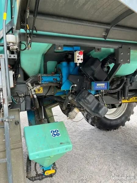 Pulvérisateur automoteur Berthoud Raptor 5240 occasion 2013 – Eure (27), photo 12 sur 12