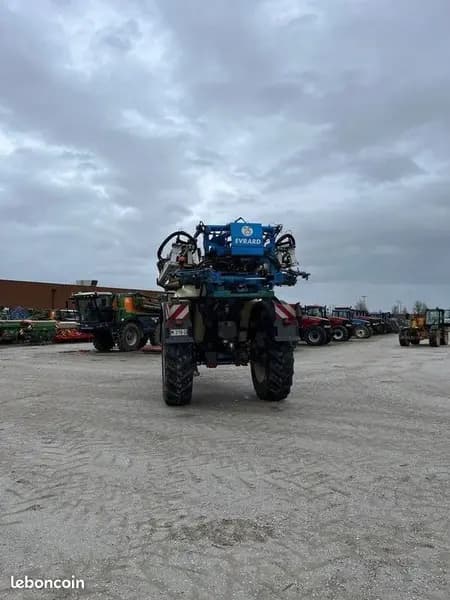 Pulvérisateur traîné Evrard Meteor 6800 occasion 2014 – Eure (27), photo 7 sur 12