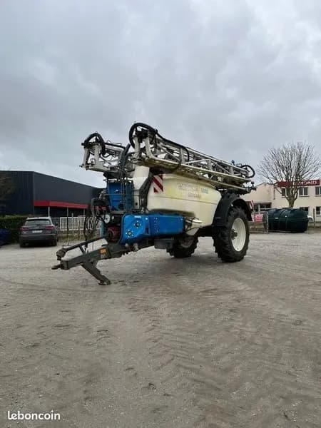 Pulvérisateur traîné Evrard Meteor 6800 occasion 2014 – Eure (27), photo 9 sur 12