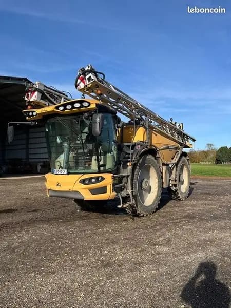 Pulvérisateur automoteur Challenger RG645D occasion 2017 – Eure (27), photo 11 sur 12