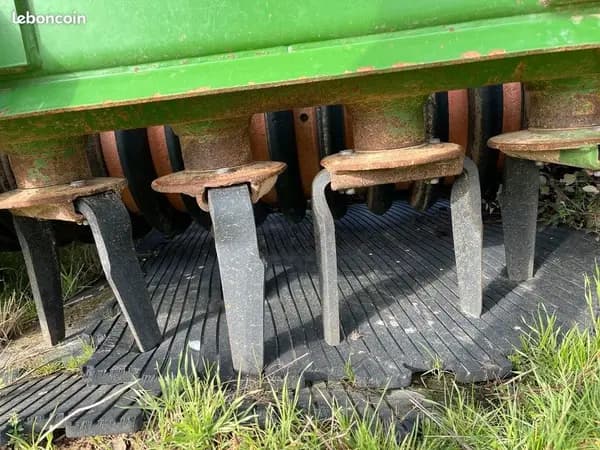 Combiné de semis Amazone AD 403 SUPER + Amazone KE 403 occasion 2006 – Eure (27), photo 7 sur 8
