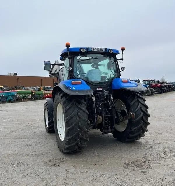 Tracteur agricole New Holland T6.165 occasion 2013 – Eure (27), photo 3 sur 5