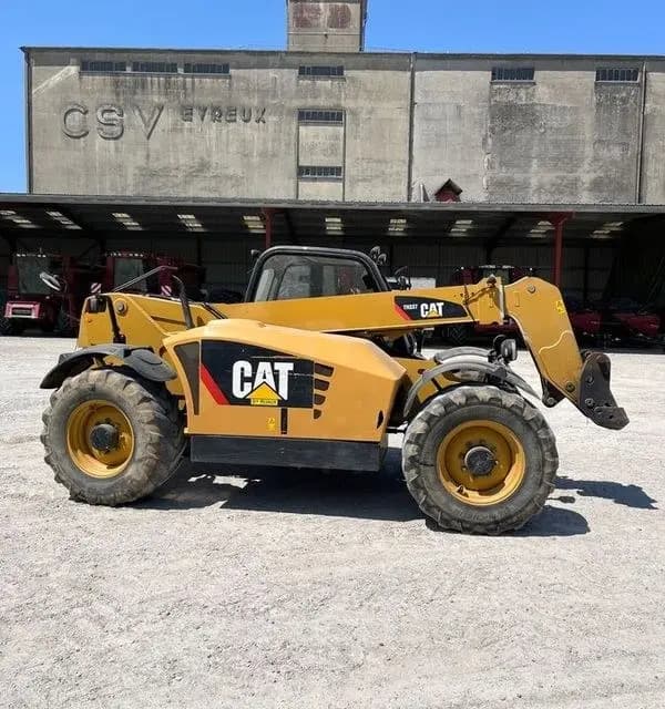 Chargeur télescopique Caterpillar TH337 occasion 2012 – Eure (27), photo 2 sur 5