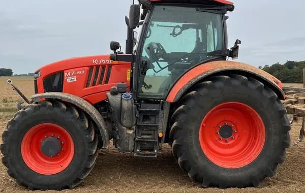 Tracteur agricole Kubota M7-153 occasion 2022 – Eure (27), photo 2 sur 5
