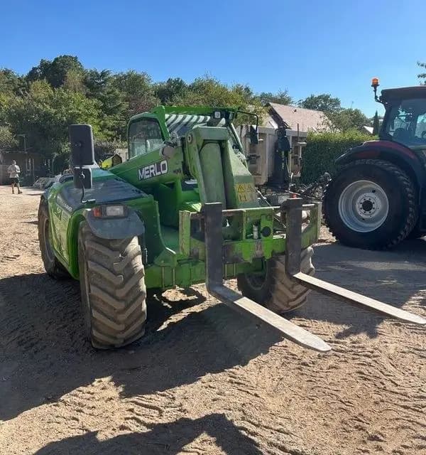 Chargeur télescopique Merlo TF 35.7 CS 140 occasion 2023 – Eure (27), photo 3 sur 5